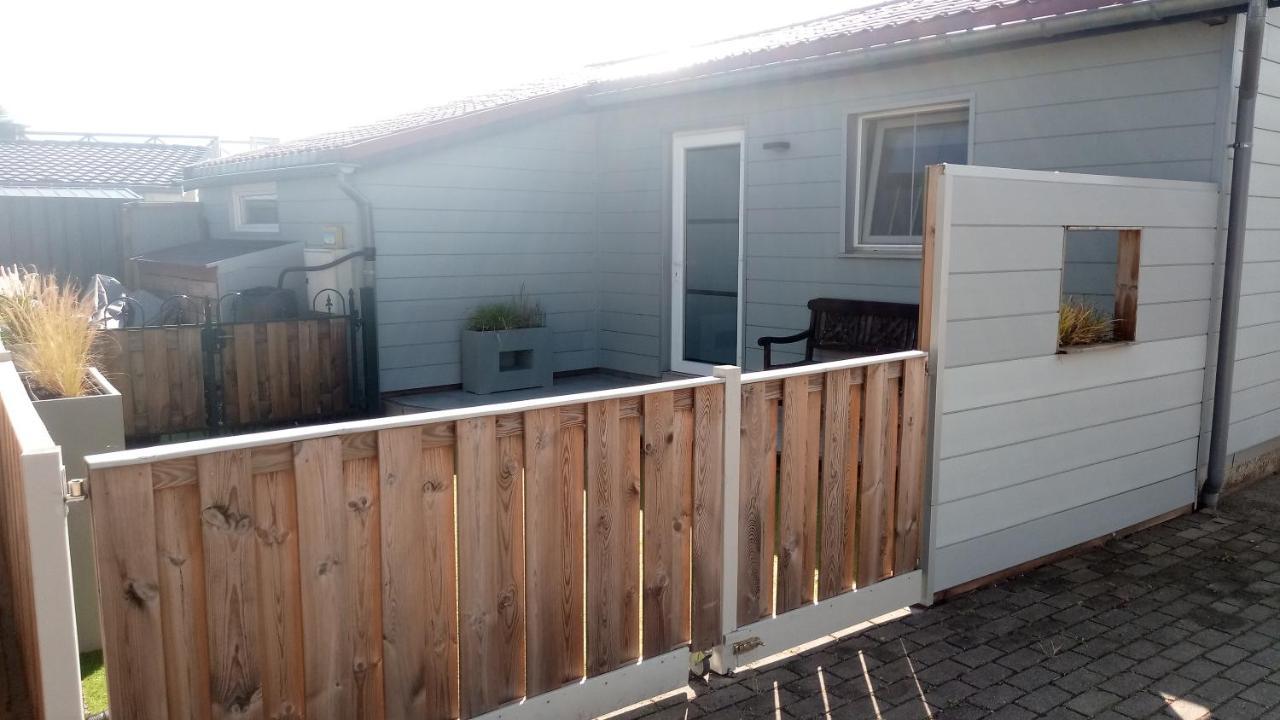 Maas Chalet Aldeneik Maaseik Eksteriør bilde